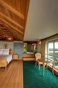 Le Meridien And Convention Ctr Kochi Hotel